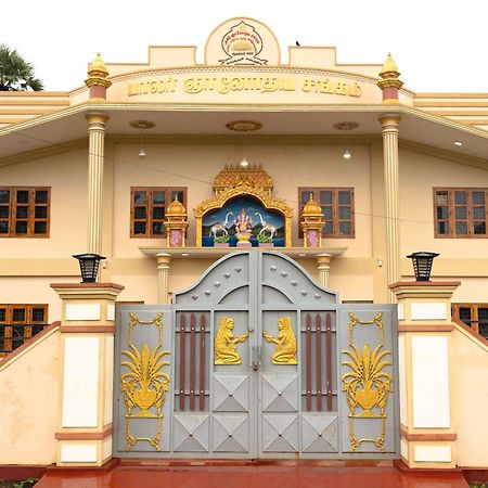 Pgs Hall Jaffna Extérieur photo