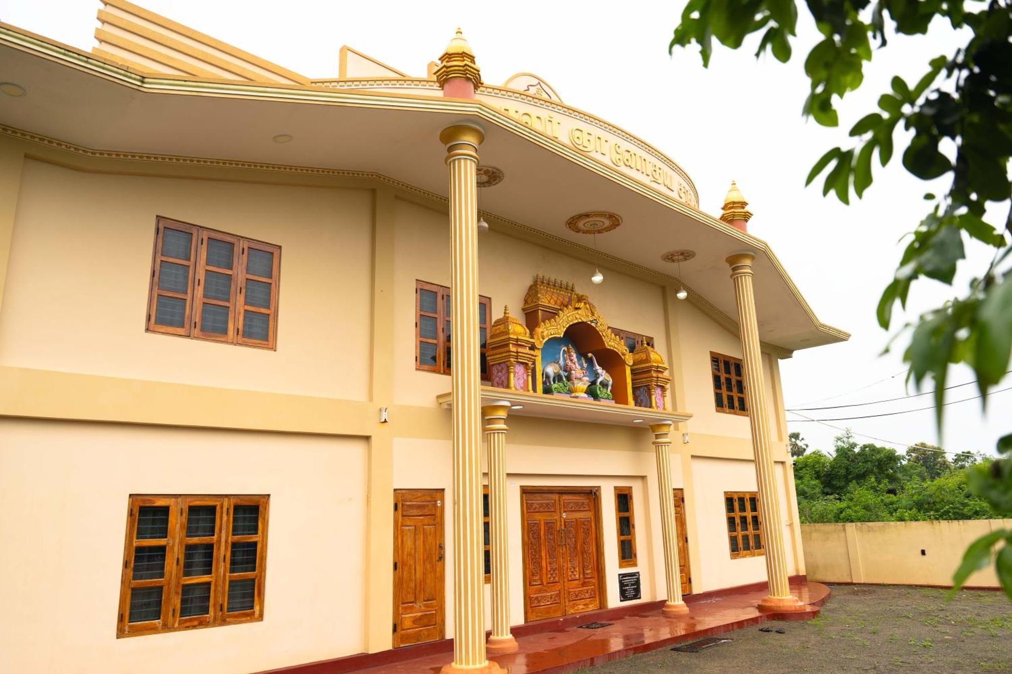 Pgs Hall Jaffna Extérieur photo