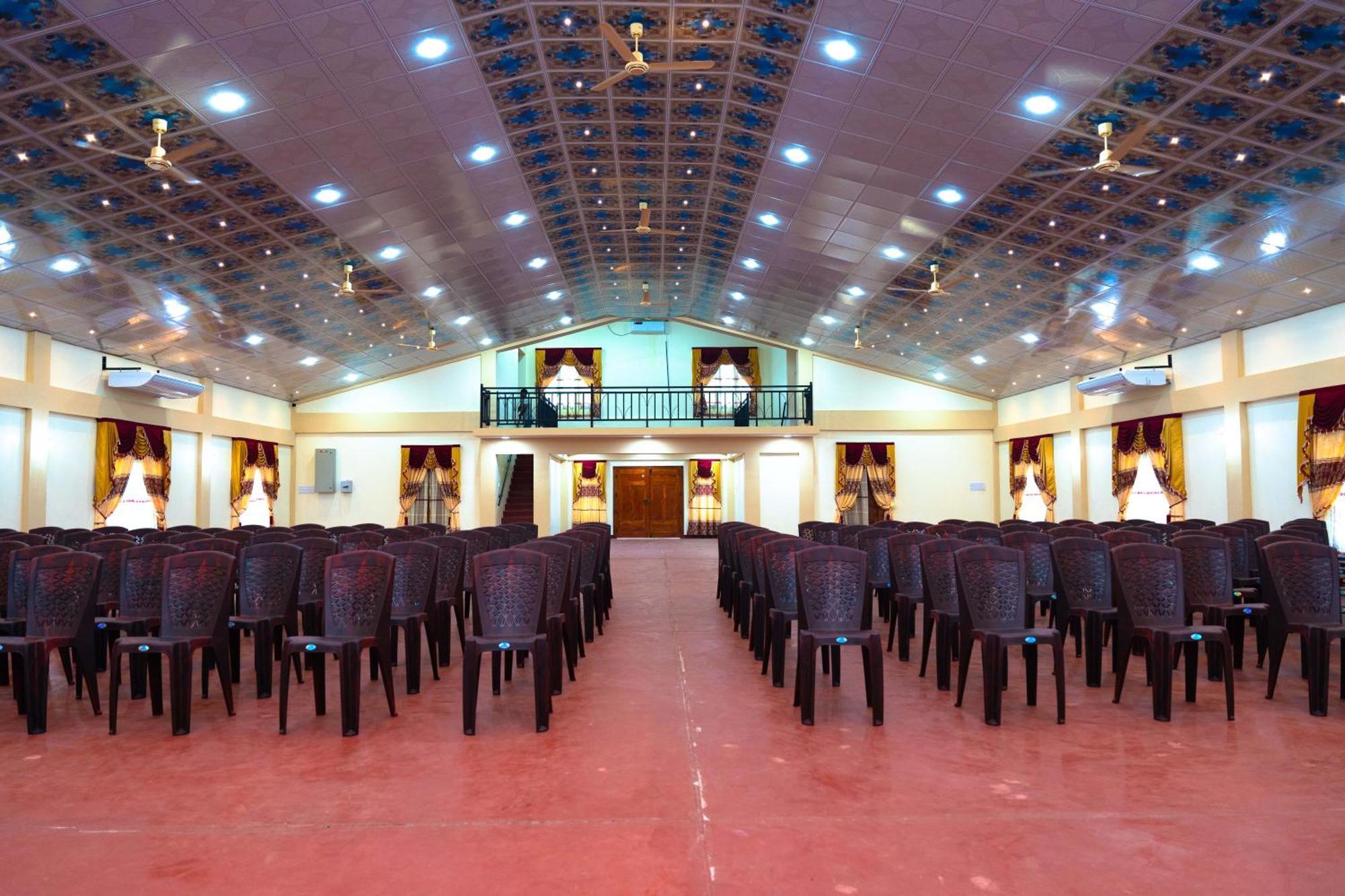 Pgs Hall Jaffna Extérieur photo